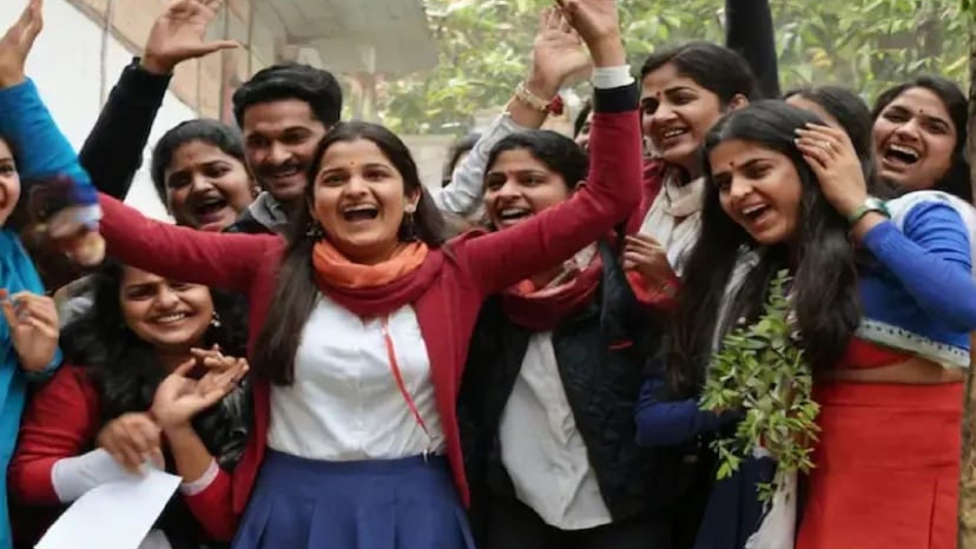 CBSE 12th Result 2025: छत्तीसगढ़ में बेटियों का जलवा, लड़कों से 5% आगे रहीं छात्राएं